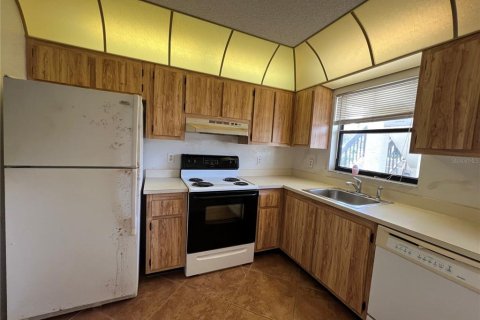 Condo in Naples, Florida, 2 bedrooms  № 1754920 - photo 4
