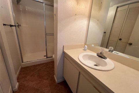 Condo in Naples, Florida, 2 bedrooms  № 1754920 - photo 6