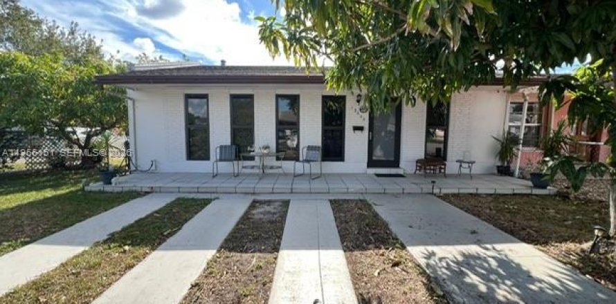 Villa ou maison à Miami, Floride 3 chambres, 94.3 m2 № 2011069