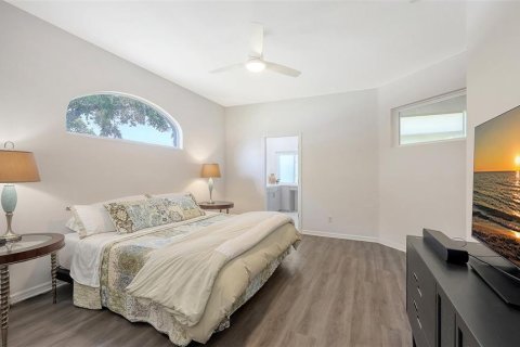 House in Lakewood Ranch, Florida 3 bedrooms, 179.12 sq.m. № 1737445 - photo 18