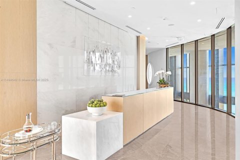 Купить кондоминиум в Санни-Айлс-Бич, Флорида 4 спальни, 297.66м2, № 1973418 - фото 22