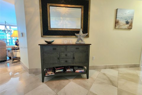 Condo in Hollywood, Florida, 3 bedrooms  № 2087166 - photo 29