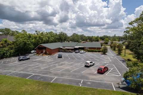 Immobilier commercial à louer à Tampa, Floride: 720.46 m2 № 1872939 - photo 23