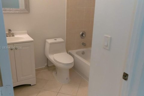 Adosado en alquiler en Cutler Bay, Florida, 4 dormitorios, 159.79 m2 № 1997524 - foto 21