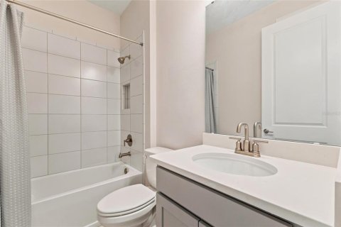 Villa ou maison à vendre à Poinciana, Floride: 3 chambres, 160.44 m2 № 2329269 - photo 16