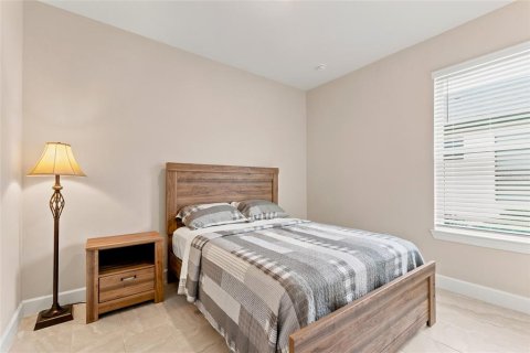 Villa ou maison à vendre à Poinciana, Floride: 3 chambres, 160.44 m2 № 2329269 - photo 17