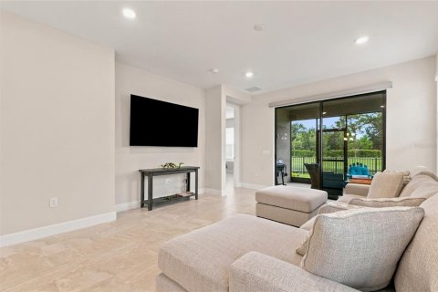 Villa ou maison à vendre à Poinciana, Floride: 3 chambres, 160.44 m2 № 2329269 - photo 9