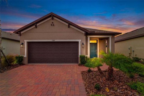 Villa ou maison à Poinciana, Floride 3 chambres, 160.44 m2 № 2329269