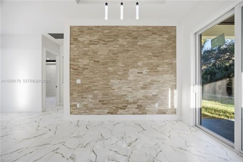 Casa en venta en LaBelle, Florida, 3 dormitorios, 140.75 m2 № 1996495 - foto 9