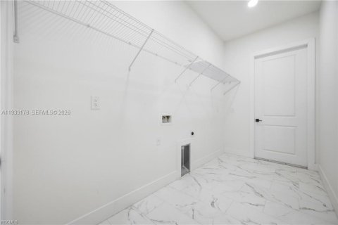 Casa en venta en LaBelle, Florida, 3 dormitorios, 140.75 m2 № 1996495 - foto 24