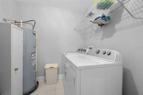 Casa en venta en Bell, Florida, 2 dormitorios, 121.24 m2 № 2095139 - foto 23