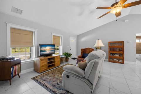 Casa en venta en Bell, Florida, 2 dormitorios, 121.24 m2 № 2095139 - foto 8