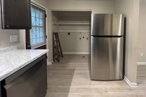 Adosado en alquiler en Gainesville, Florida, 2 dormitorios, 99.59 m2 № 1879392 - foto 7