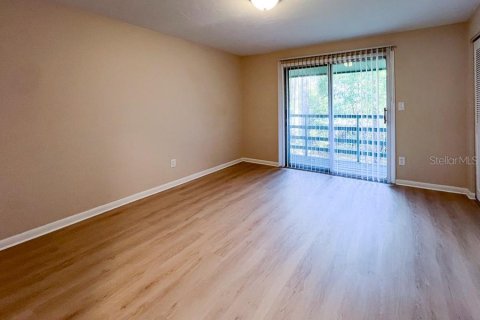 Adosado en alquiler en Gainesville, Florida, 2 dormitorios, 99.59 m2 № 1879392 - foto 15