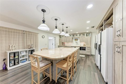 Купить виллу или дом в Пальметто, Флорида 8 комнат, 476.77м2, № 2231883 - фото 16