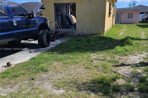 Casa en venta en Stuart, Florida, 1 dormitorio, 39.48 m2 № 2062651 - foto 4