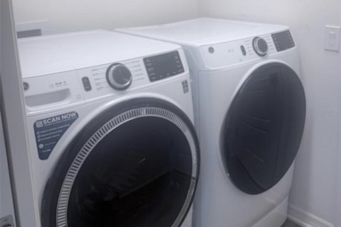 Купить виллу или дом в Те-Виллиджис, Флорида 9 комнат, 139.35м2, № 2225445 - фото 21