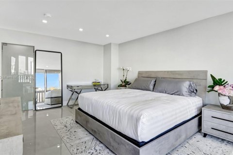 Condo in Aventura, Florida, 3 bedrooms  № 1943799 - photo 24