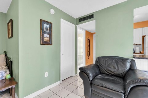 Copropriété à vendre à Clearwater, Floride: 1 chambre, 38.09 m2 № 1520782 - photo 7