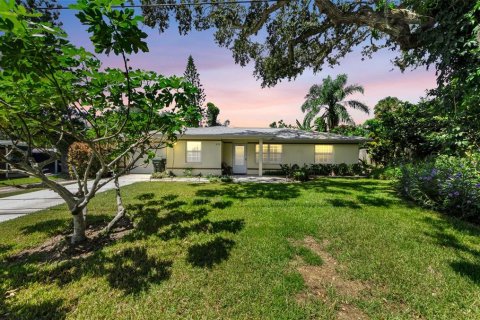 Villa ou maison à vendre à Largo, Floride: 2 chambres, 100.33 m2 № 1916024 - photo 1