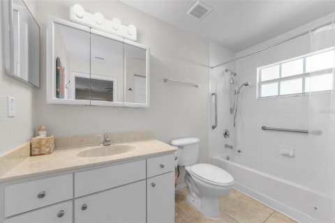 Villa ou maison à vendre à Largo, Floride: 2 chambres, 100.33 m2 № 1916024 - photo 20