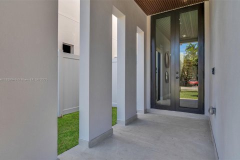 Townhouse in Fort Lauderdale, Florida 3 bedrooms № 1830692 - photo 8
