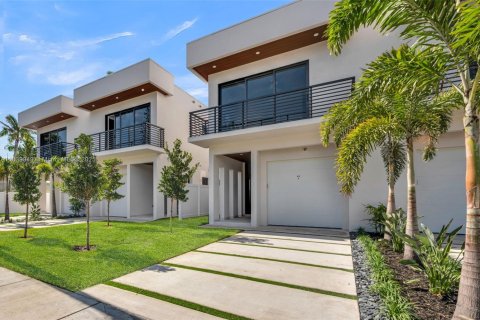 Townhouse in Fort Lauderdale, Florida 3 bedrooms № 1830692 - photo 6