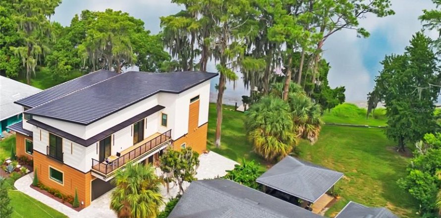 Villa ou maison à Winter Park, Floride 3 chambres, 253.9 m2 № 2324160