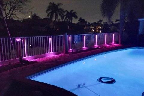 Villa ou maison à vendre à Deerfield Beach, Floride: 3 chambres, 232.26 m2 № 957133 - photo 1