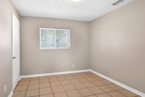House in Lake Wales, Florida 3 bedrooms, 86.96 sq.m. № 2214195 - photo 18