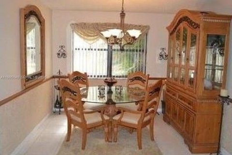 Casa en venta en Davie, Florida, 4 dormitorios, 188.78 m2 № 2048647 - foto 6