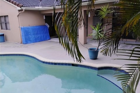 Casa en venta en Davie, Florida, 4 dormitorios, 188.78 m2 № 2048647 - foto 21