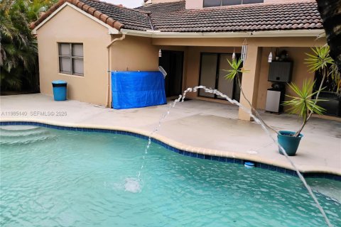 Casa en venta en Davie, Florida, 4 dormitorios, 188.78 m2 № 2048647 - foto 20