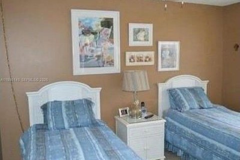 Casa en venta en Davie, Florida, 4 dormitorios, 188.78 m2 № 2048647 - foto 11