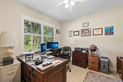 Villa ou maison à vendre à North Port, Floride: 4 chambres, 222.78 m2 № 2419331 - photo 19