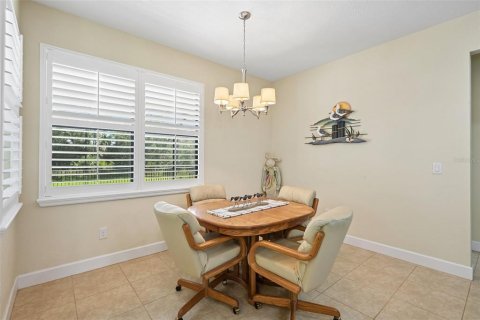 Villa ou maison à vendre à North Port, Floride: 4 chambres, 222.78 m2 № 2419331 - photo 13