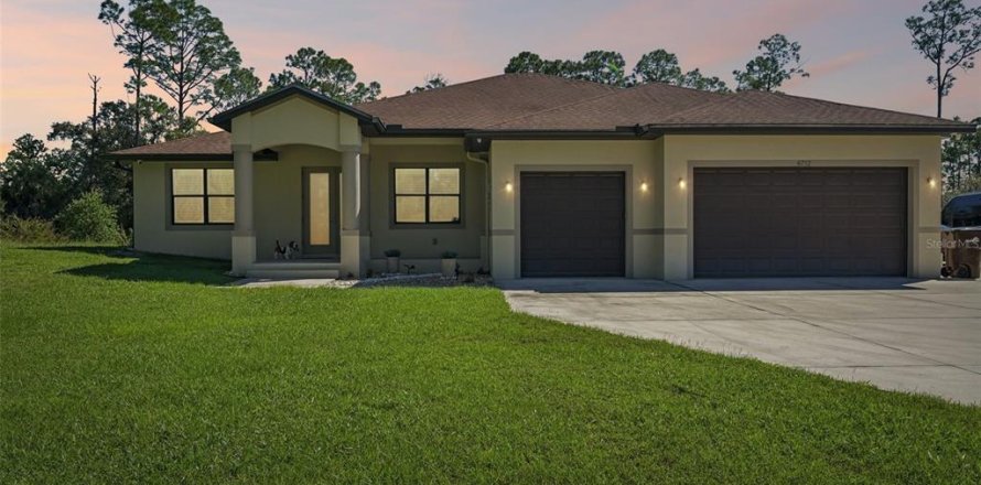 Villa ou maison à North Port, Floride 4 chambres, 222.78 m2 № 2419331