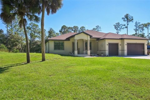 Villa ou maison à vendre à North Port, Floride: 4 chambres, 222.78 m2 № 2419331 - photo 4