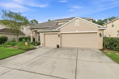 Villa ou maison à vendre à New Port Richey, Floride: 4 chambres, 215.07 m2 № 2222938 - photo 5