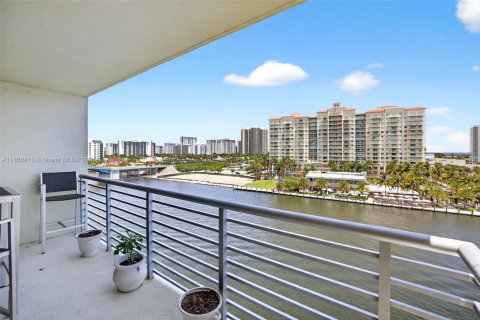 Condominio en venta en Fort Lauderdale, Florida, 1 dormitorio, 67.82 m2 № 1889596 - foto 26