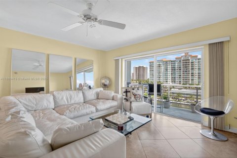 Condominio en venta en Fort Lauderdale, Florida, 1 dormitorio, 67.82 m2 № 1889596 - foto 10