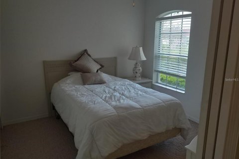 House in Lady Lake, Florida 2 bedrooms, 112.78 sq.m. № 1657071 - photo 21