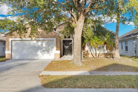 House in Lake Mary, Florida 4 bedrooms, 166.2 sq.m. № 1679891 - photo 2