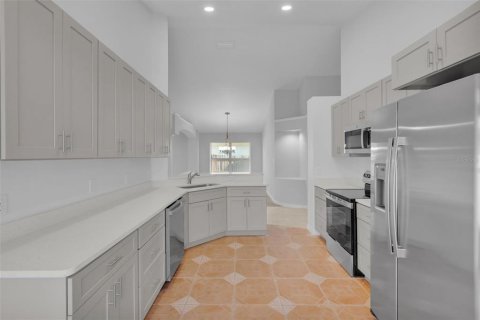 House in Lake Mary, Florida 4 bedrooms, 166.2 sq.m. № 1679891 - photo 15