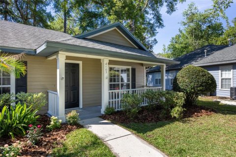 House in Gainesville, Florida 3 bedrooms, 159.05 sq.m. № 1751670 - photo 2