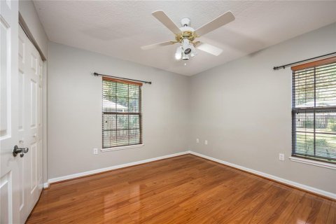 House in Gainesville, Florida 3 bedrooms, 159.05 sq.m. № 1751670 - photo 21