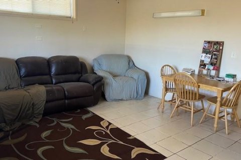 Commercial property in Polk City, Florida 281.03 sq.m. № 2212766 - photo 15