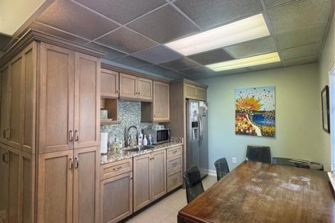 Commercial property in SOUTHERN PINES in Tampa, Florida 345.88 sq.m. № 1723280 - photo 8
