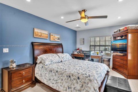 Copropriété à vendre à Pompano Beach, Floride: 2 chambres, 91.23 m2 № 1977671 - photo 28