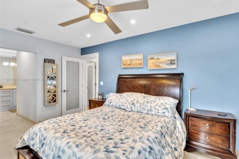 Copropriété à vendre à Pompano Beach, Floride: 2 chambres, 91.23 m2 № 1977671 - photo 29